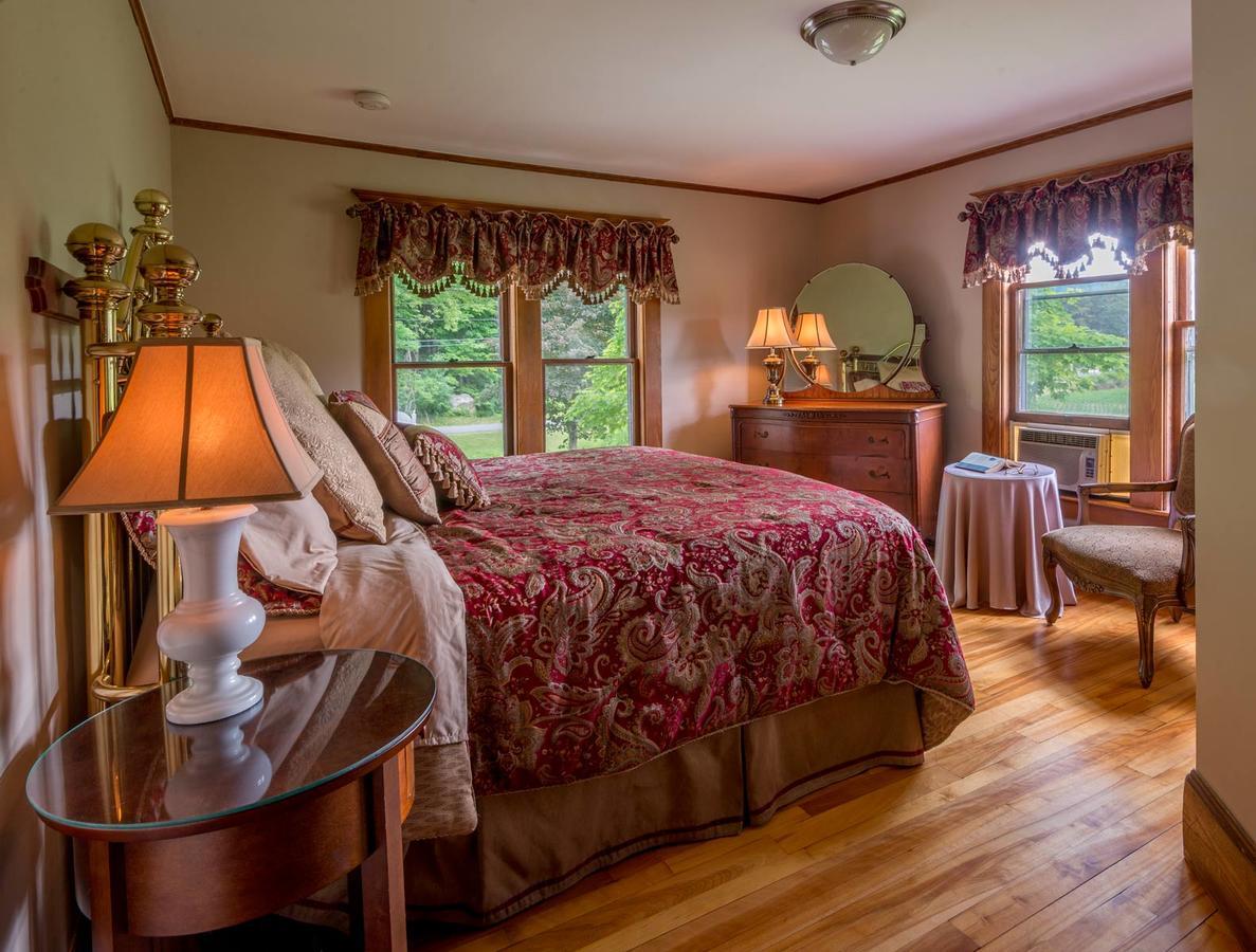 Mad River Inn Waitsfield Bagian luar foto