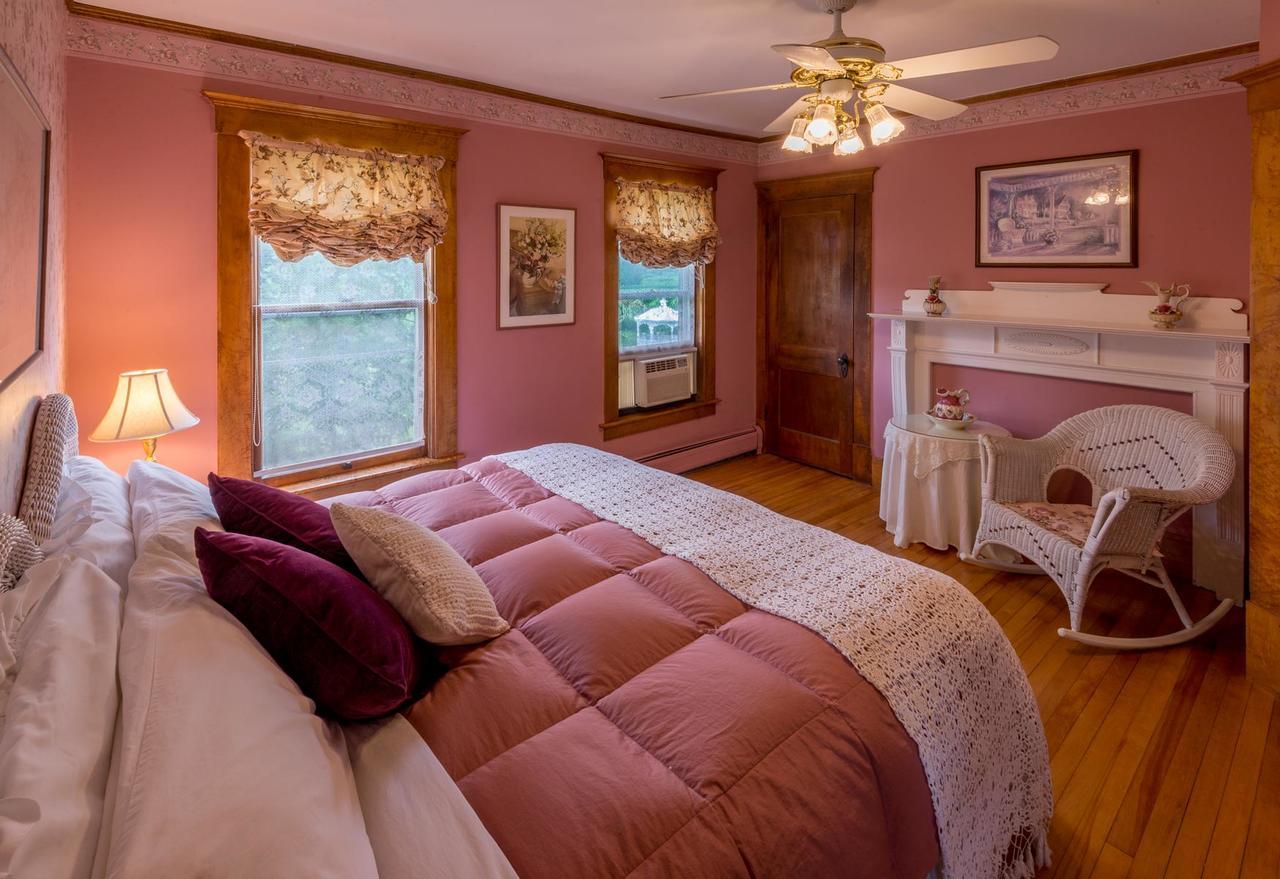 Mad River Inn Waitsfield Bagian luar foto
