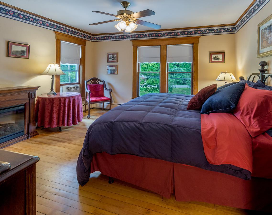 Mad River Inn Waitsfield Bagian luar foto